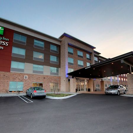 Holiday Inn Express & Suites - Detroit Northwest - Livonia By Ihg Eksteriør bilde
