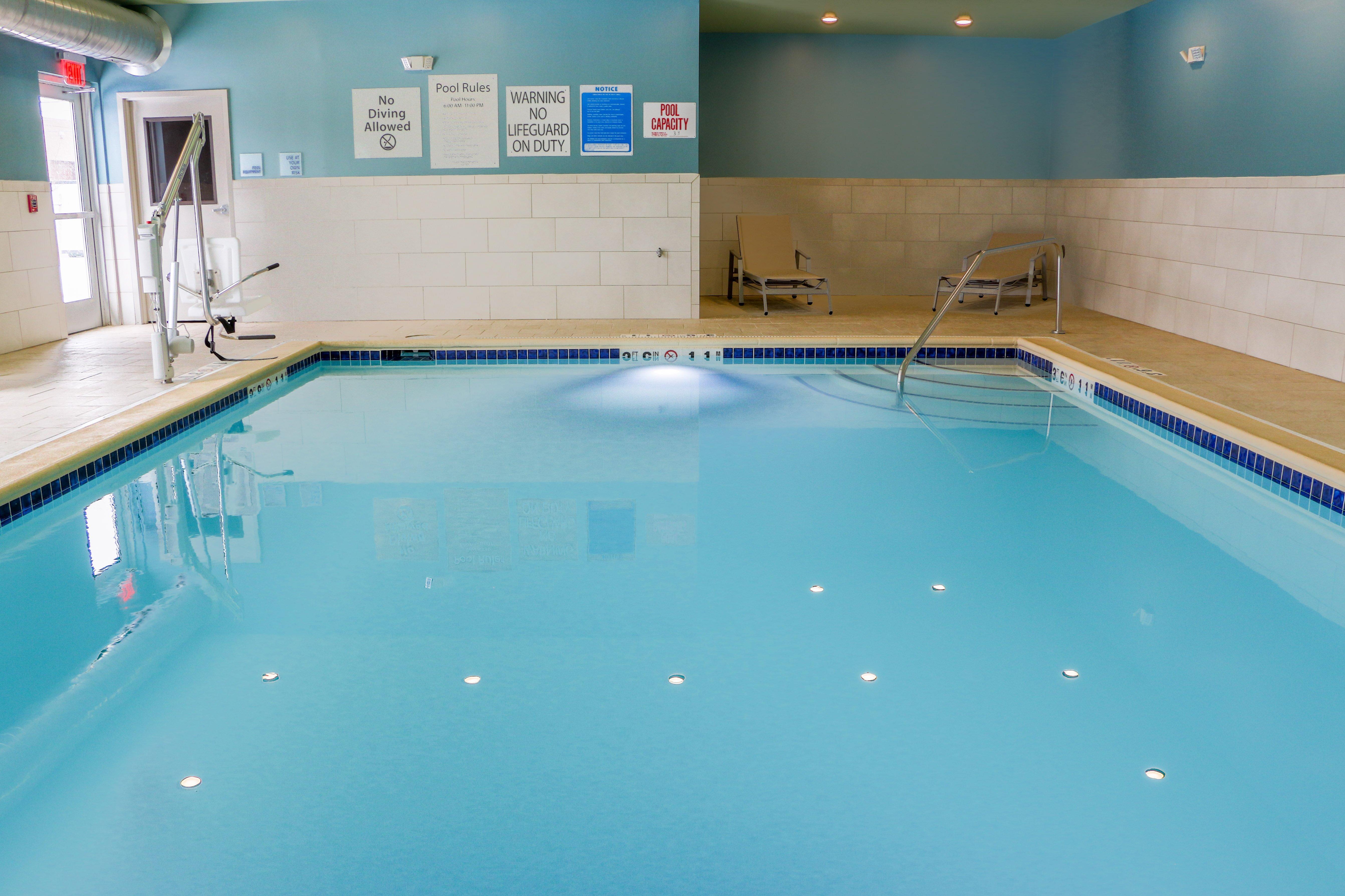 Holiday Inn Express & Suites - Detroit Northwest - Livonia By Ihg Eksteriør bilde