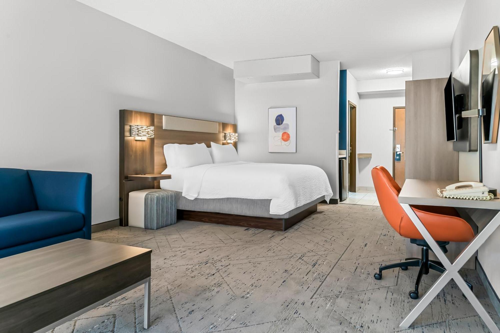 Holiday Inn Express & Suites - Detroit Northwest - Livonia By Ihg Eksteriør bilde